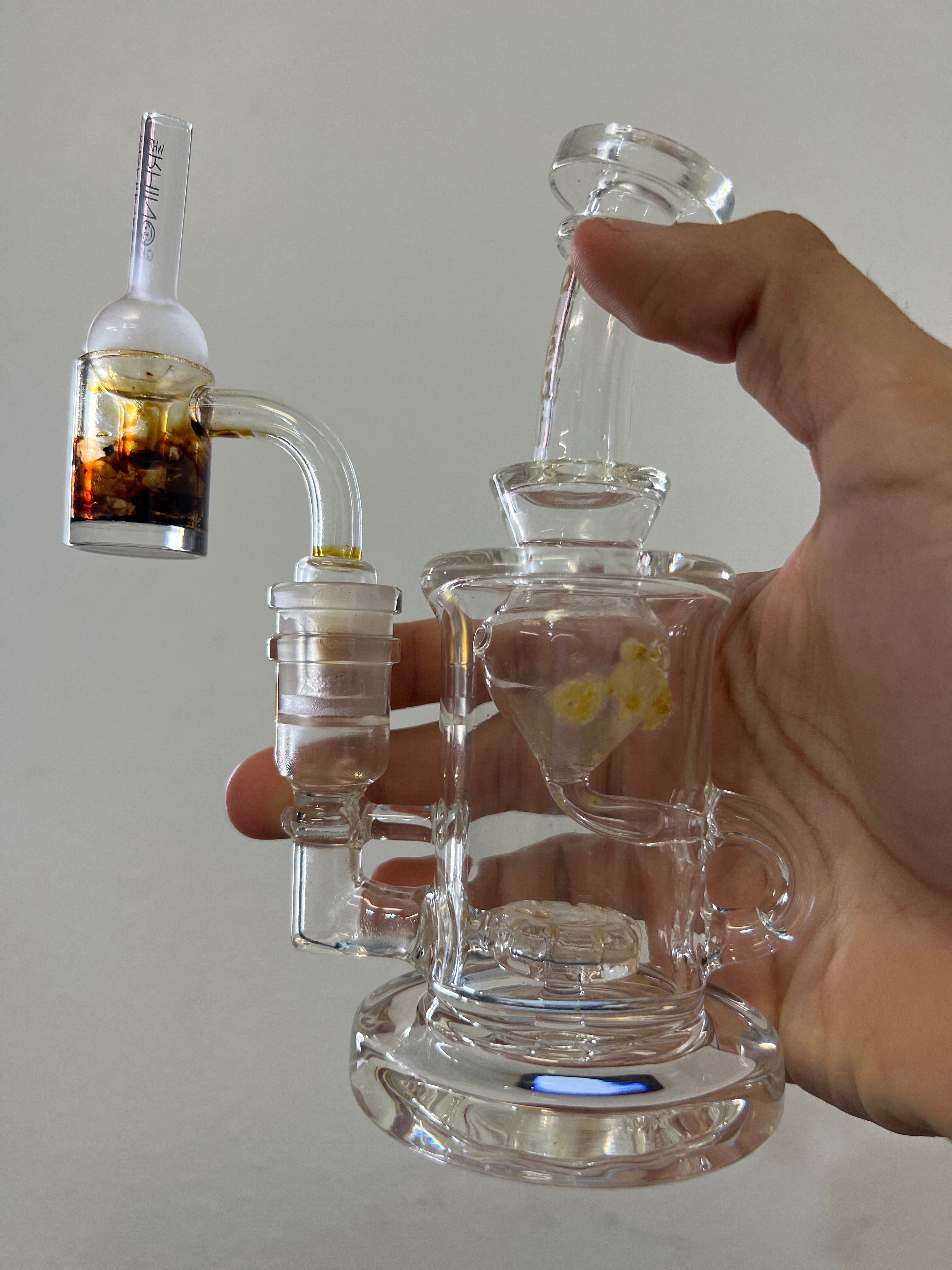 How to Clean Your Dabbing Accessories - Atomic Blaze Smoke Shop