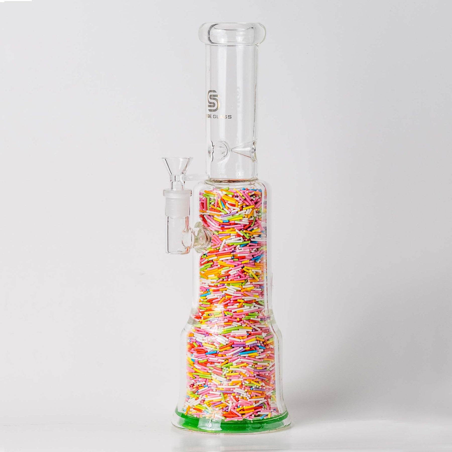 Sprinkles Resin Design in 13 inch Sense Glass Bong