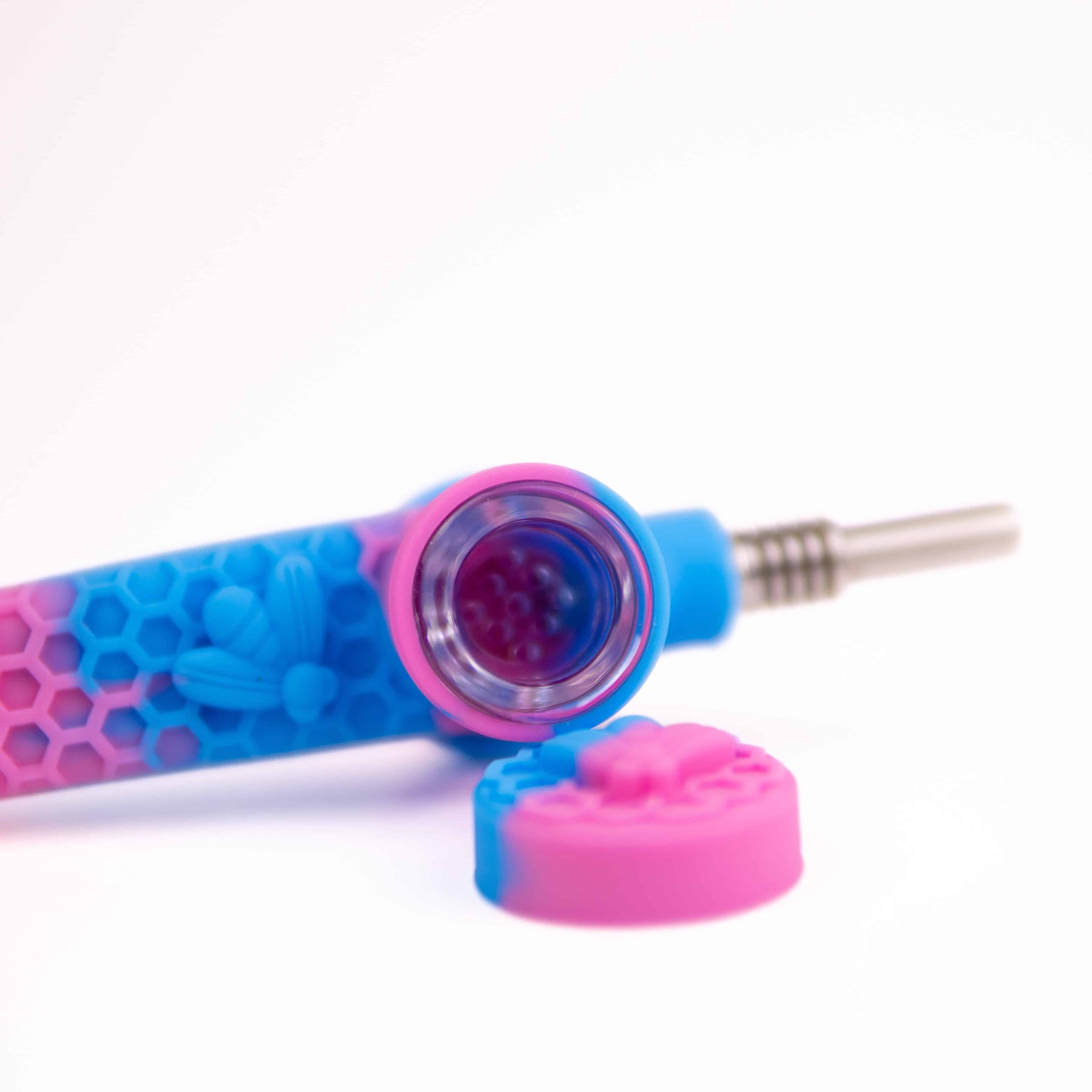 Metal tip nectar collector