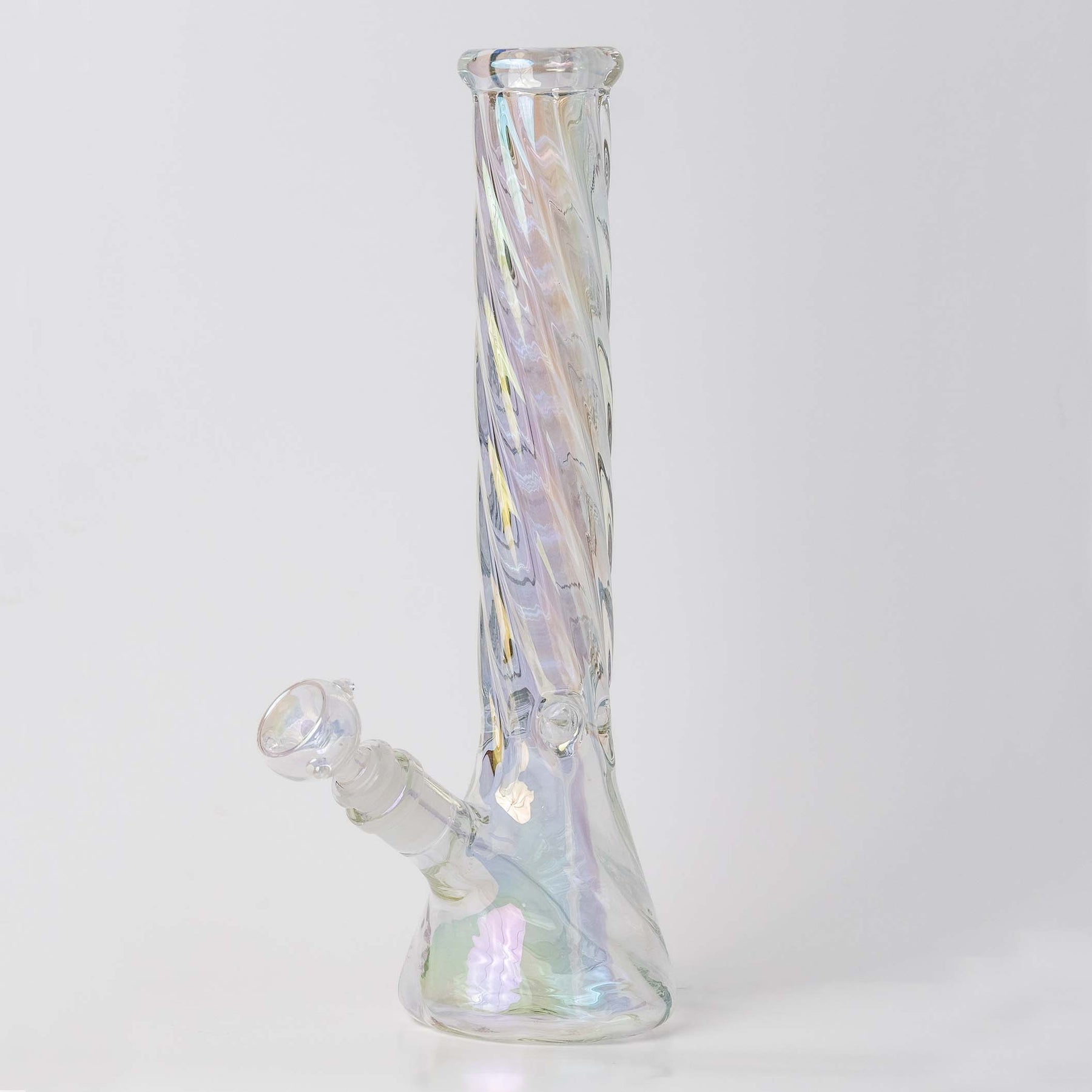 Iridescent Design of Swirl Bong